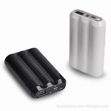 Emergency Mobile Phone Chargers with LED Lighting Function and Super Capacity